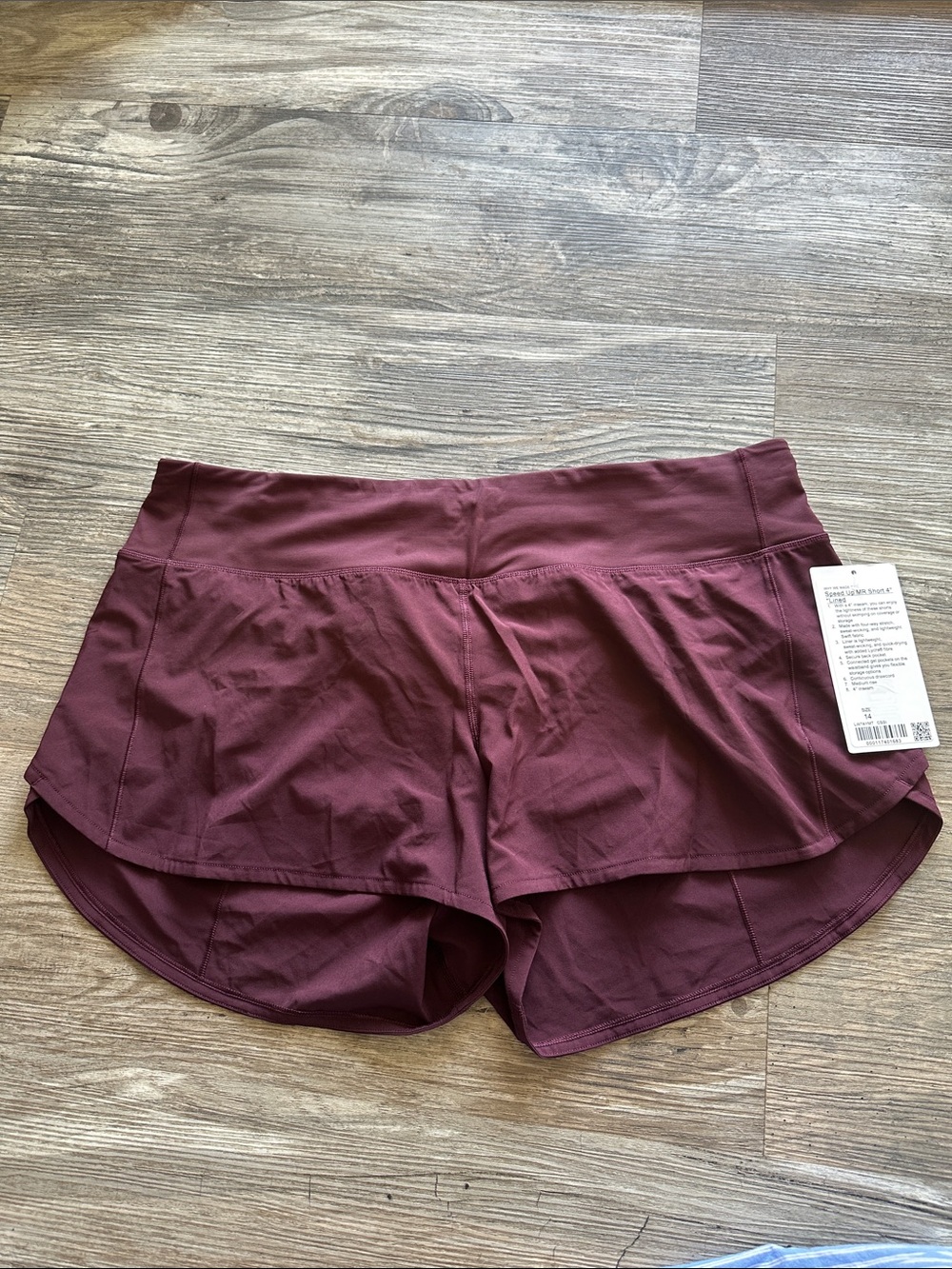 Lululemon Speed Up Short Long *4" Updated Fit Cassis Sz 14
